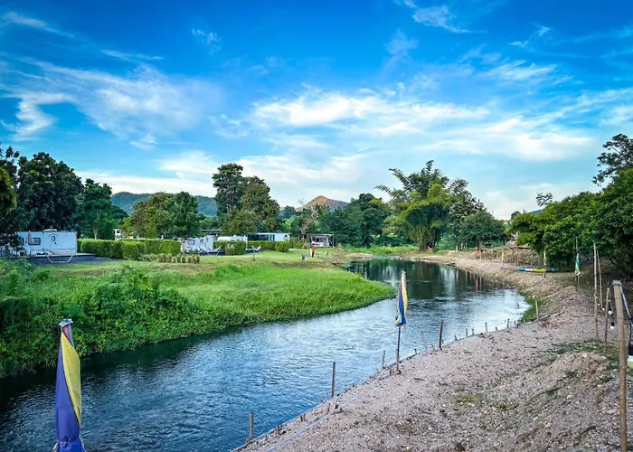 บ้านสวนสาลี่ ราชบุรี สวนผึ้ง