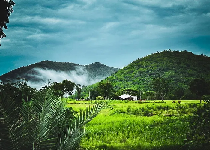 วันหยุดที่บ้าน บ้านสวนสาลี่ ราชบุรี สวนผึ้ง